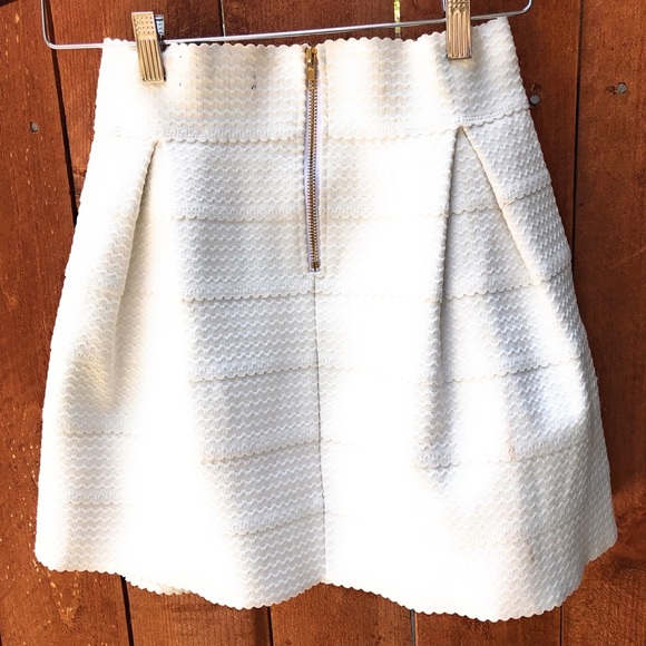Honey Punch A-Line Bandage Skirt White - Picture 5 of 9